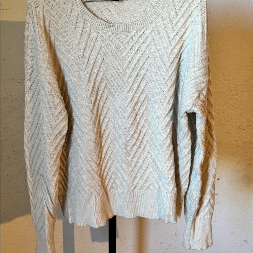 Chic Cream Chevron Sweater for Women